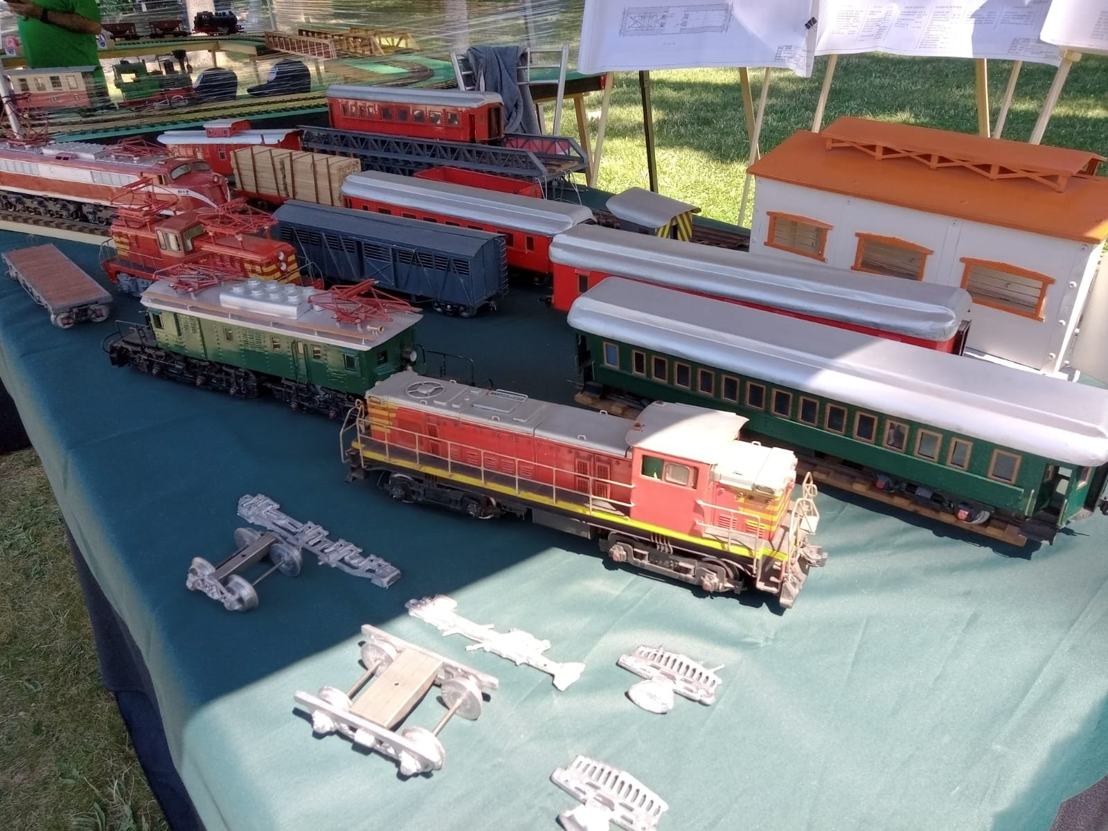 Locomotora a escala